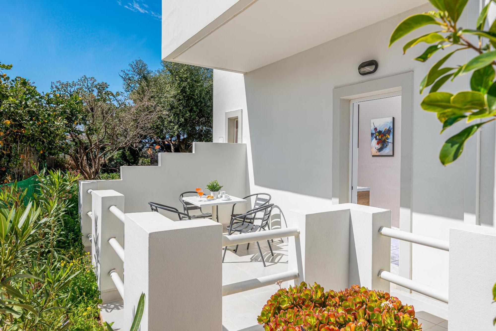 Mylos Apartments Anissaras 헐소니소스 외부 사진